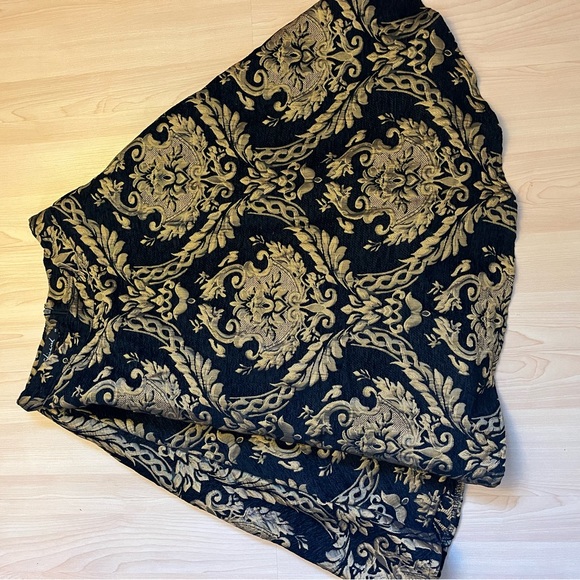 A-line Skirt - Picture 3 of 3